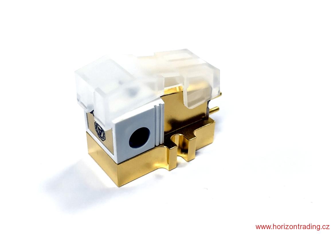 Nagaoka MP-300 + Nagaoka AM-801 stylus cleaner