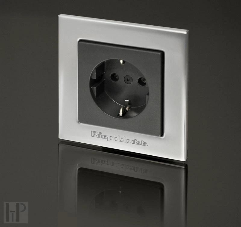 Gigawatt G-044 SCHUKO