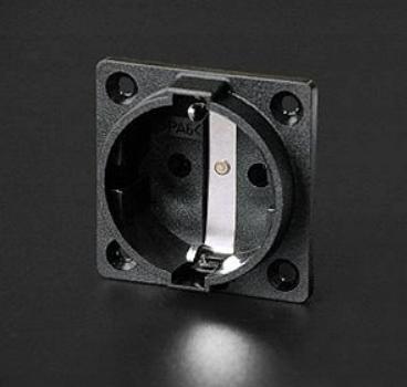 Gigawatt G-040 SCHUKO