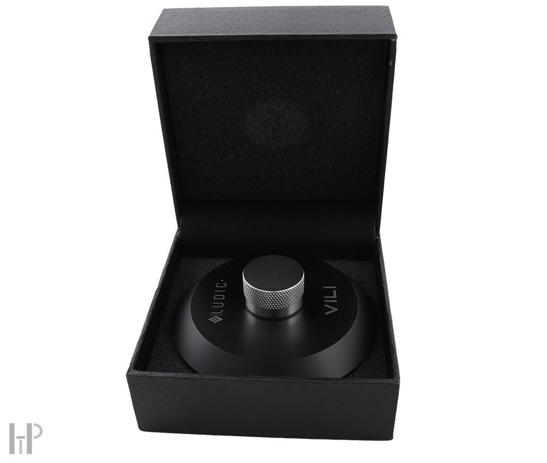 Ludic - Vili record clamp