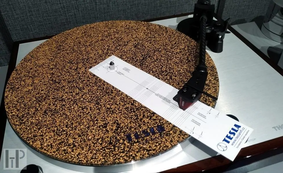 TESLA Cartridge and VTA Alignment Protractor 2v1