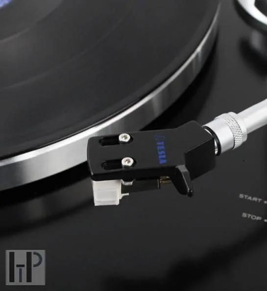 TESLA Headshell Black