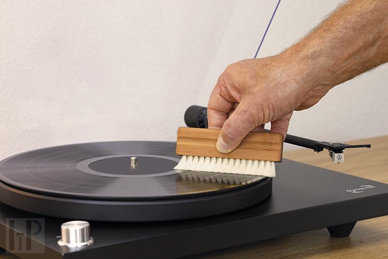 Dynavox  ZB110 Bamboo Brown