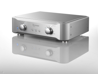 Esoteric E-02 Phono Předzesilovač